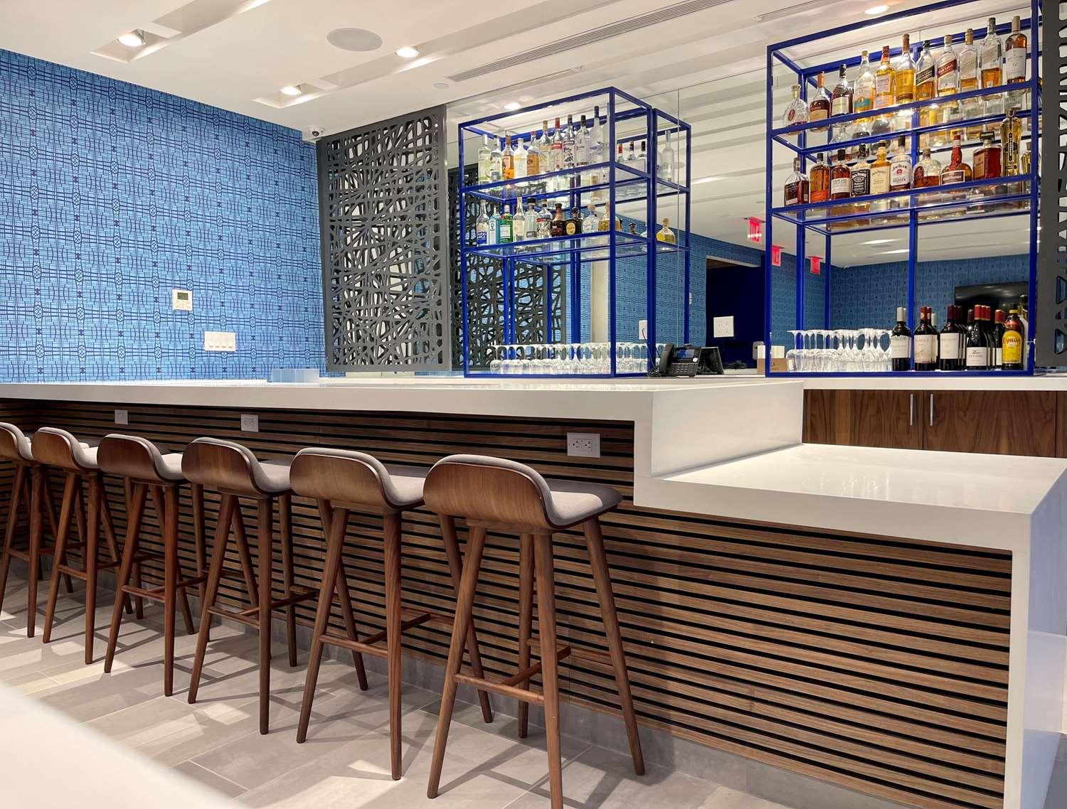 Best Western Premier Empire State Hotel Ню Йорк Екстериор снимка